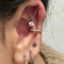 Load image into Gallery viewer, Crystal Conch Pavé hinge Ring