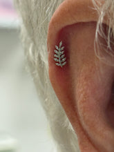 Load image into Gallery viewer, Willow - 14k Gold end.
