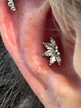 Load image into Gallery viewer, Valentina - 14k Gold end

