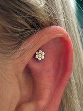 Load image into Gallery viewer, 6 Petal Titanium gem flower - threadless
