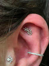 Load image into Gallery viewer, Willow - 14k Gold end.
