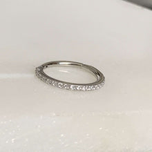 Load image into Gallery viewer, Crystal Conch Pavé hinge Ring
